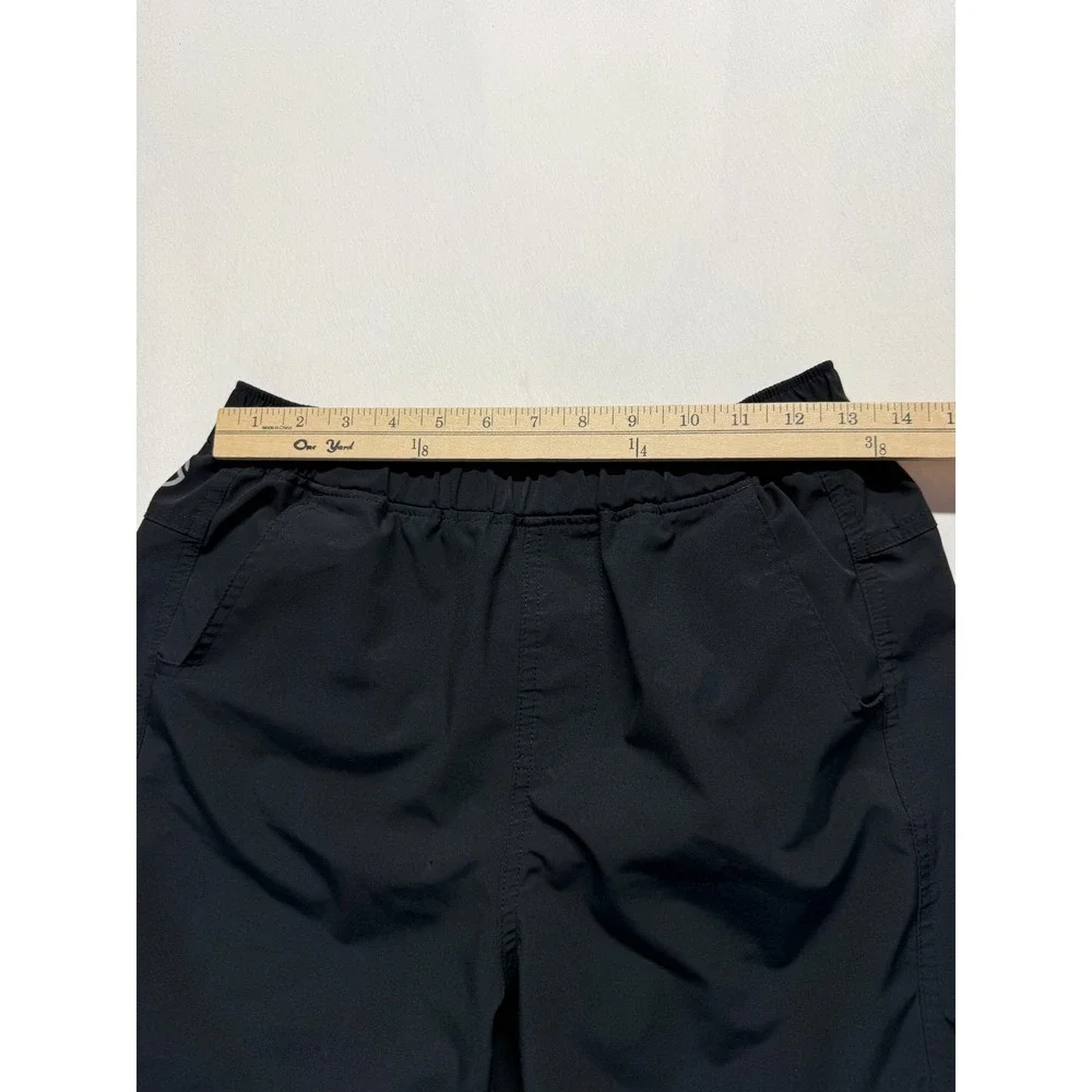 Magellan‎ Outdoors Fish Gear Shorts Boys Large (14-16) Black Water Repellent